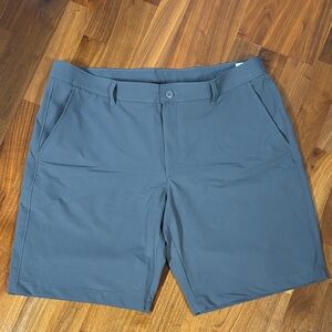 Under Armour Men's Slate Gray Flat Front Shorts